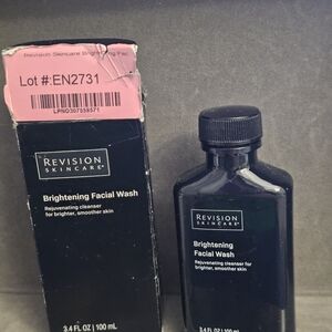Revision Skincare Brightening Facial Wash -